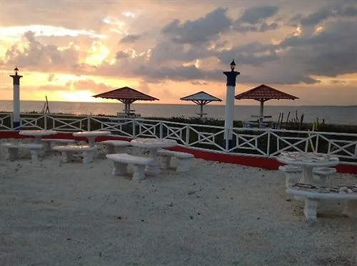 Idlers' Rest Beach Hotel Black River Jamaica